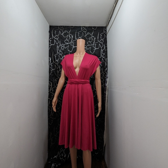 INFINTY DRESS 👗 - Picture 9 of 10